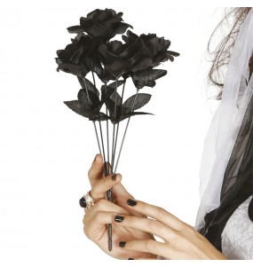 Bouquet de roses noires pour compléter vos costumes térrifiants